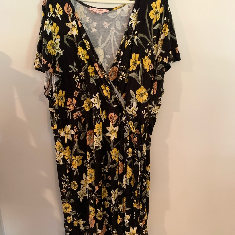 Pennington’s floral dress